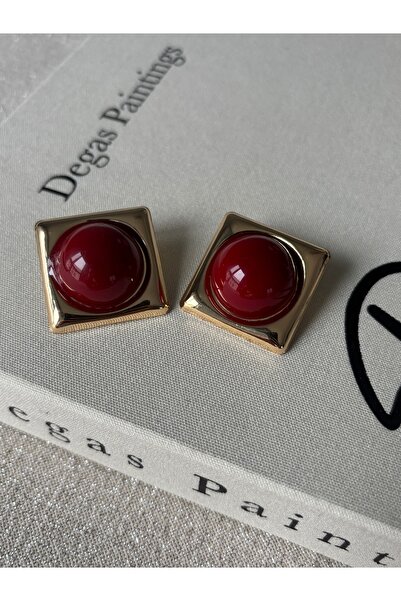 ringbox Square Burgundy Stone Earrings
