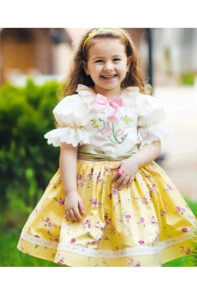 Linarookids Sarı Çiçekli Nakışlı Vintage Kız Bebek Elbisesi