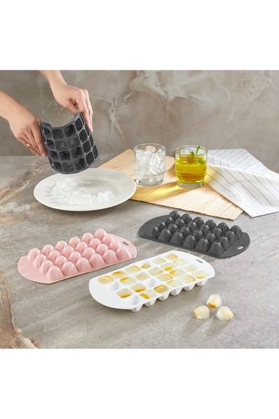 CEZVE HOME Büyük Piramit Buz Kalıbı 24’lü Sunumluk Silikon Pratik Buz Kalıbı