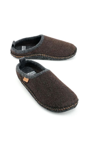GEZER 13653 Men's Felt Comfortable Silent Sole Lightweight Home Carpet Guest Slippers