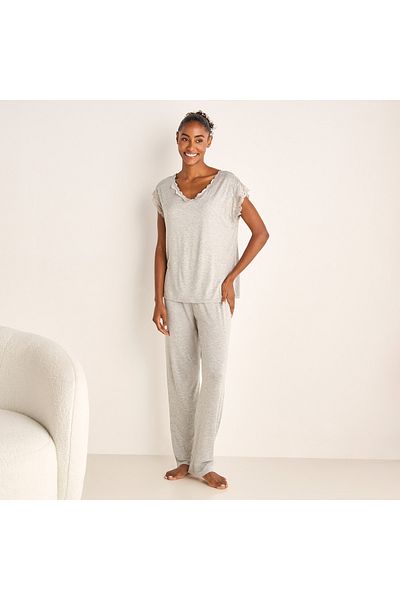 FAV Lace Trim T-shirt and Elasticated Pyjama Set