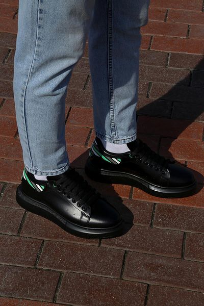 Benetton Men's Black Sneakers