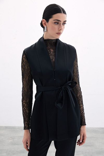 Sateen سترة ساتان - أسود 
 # # # عنوان 
 لعبة ربط الارتباط مع الأحذية القصيرة - شراء 3 خطوات 
 # # # رد 
 لعبة مع حذاء قصير - شراء بثلاث خطوات 
 # # # عنوان 
 حذاء ستريت بول II للرجال Gx9688 
 # # # رد 
 أحذية ستريت بول II للرجال