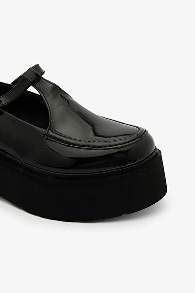 SAYL Чорні жіночі туфлі на платформі з шкіри Rugan