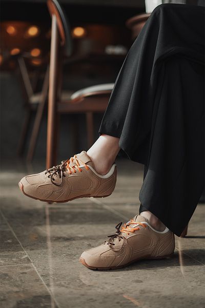 Marjin Γυναικεία αθλητικά παπούτσια Camel Suede - Αθλητικά παπούτσια με διπλά κορδόνια