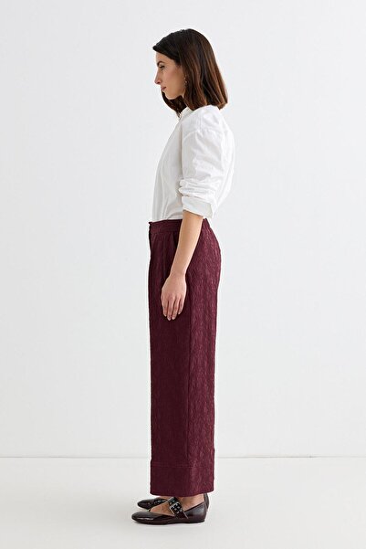 KADRİYE BAŞTÜRK Textured Culotte, Pants and Burgundy