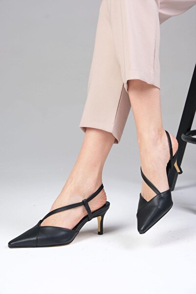 Mio Gusto Dia Black Color Women's Heeled Shoes