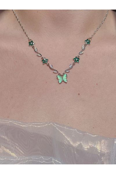 Reorah Collection Green Butterly Garden Necklace