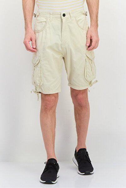 Crosshatch Men Solid Cargo Shorts, Beige