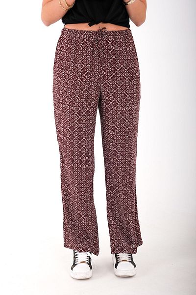 Blues Outlet Women's Elastic Waist Patterned Viscosa Fabric Pants-Burgundy