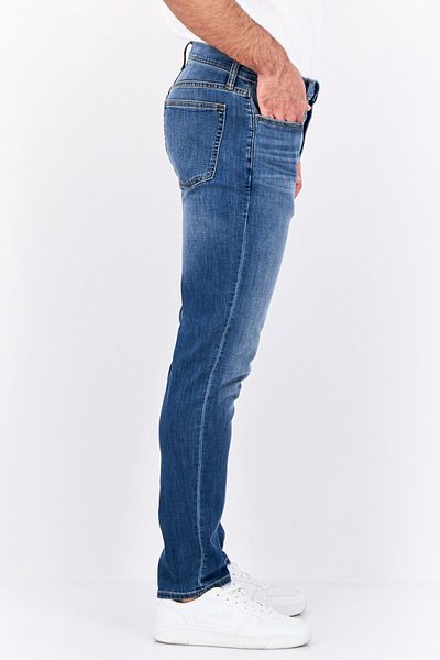 GAP Men Slim Fit Mid Waist Wash Stretchable Denim, Indigo Blue