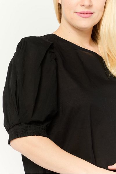 Dkny بلوزة نسائية سادة بأكمام منفوخة ورقبة دائرية، باللون الأسود