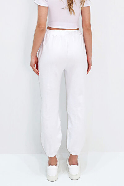 VAGGON Women's White Double Pocket Jogging Textured Trousers with Elastic Waist and Legs Vgn-X10877