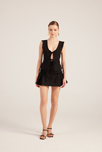 HOLLY LOLLY Black Mini Shorts Skirt with High Waist Pleats and Ribbons