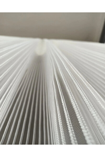 FİBELA PERDE ΜΟΝΤΕΡΝΗ ΡΙΓΕΣ ΛΕΥΚΟ ΧΡΩΜΑ 1/3 ΠΛΙΣΕΣ ΤΟΥΛΙ ΚΟΡΝΙΖΑ, ΔΕΝ ΑΠΑΡΑΙΤΕΙ ΣΙΔΕΡΩΣΗ, ΑΝΤΙΚΡΑΓΗΤΙΚΗ (ΣΥΧΝΑ ΠΛΙΣΕΣ) fibela