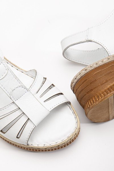 By Yağlıoğlu Ygzt03 Genuine Leather Orthopedic Anatomical Extra Comfortable Heel Spur Women's Sandals