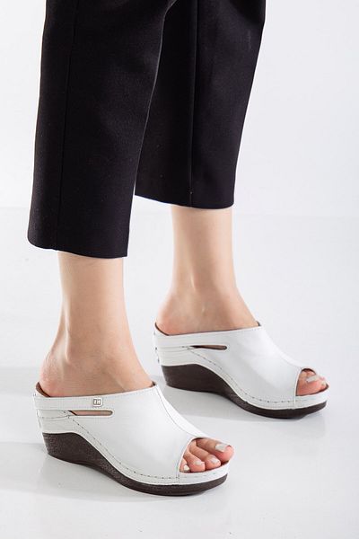 By Yağlıoğlu Ygzt01 Genuine Leather Orthopedic Anatomical Extra Comfortable Heel Spur Slippers