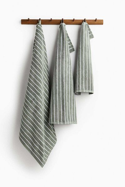 H&M Striped guest towel