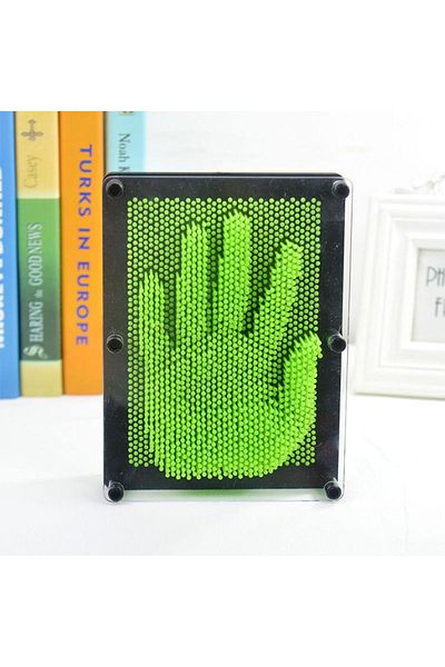 OKTAY SESAL Oversized Green Pin Art Green 3-Dimensional Pin Sculpture Vip Green Pinart 3D Nail Art 21X16 cm