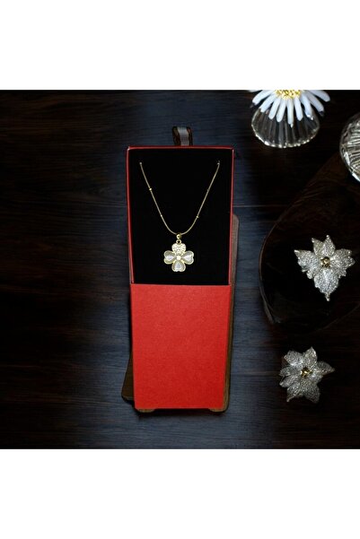 Mesan Accessory Kadın 22 Ayar Çelik Gold Altın Kaplama Sedefli 4 Yapraklı Yon...