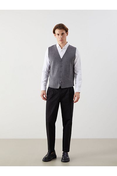 LC Waikiki Lcw Standard Mold V-Neck Men's Knitwear Vest Fast Fashion
