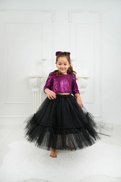 DUCA Set cu mâneci trei sferturi - Crop top cu paiete strălucitoare și fustă lungă din tul cu detaliu cu volane