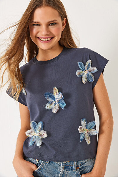 Bianco Lucci Dámské barevné tylové tričko s krátkým rukávem a květinovými doplňky 60602015