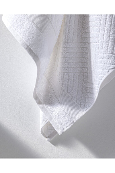 Madame Coco Etienne 100% бавовняний банний рушник - білий