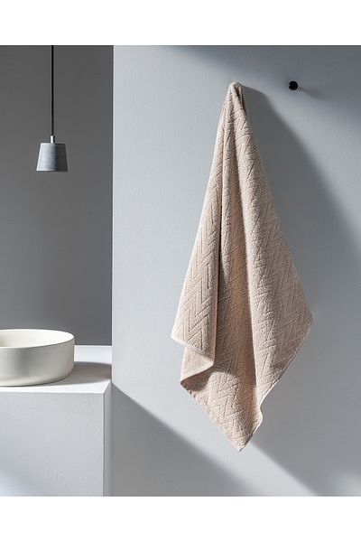 Madame Coco Colette 100% Cotton Bath Towel - Beige