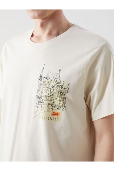 LC Waikiki Ανδρικό μπλουζάκι LCW ECO με λαιμόκοψη με κοντό μανίκι με στάμπα χτενισμένο βαμβάκι