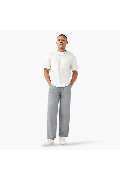 Lee Cooper تي شيرت برقبة دائرية وأكمام قصيرة مع تفاصيل تطريز