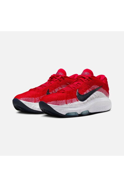 Nike G.T. Hustle 3