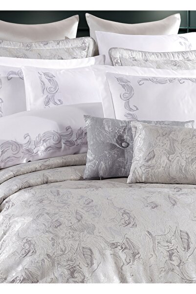 Dantela Angelina Embroidered Gray Quilt Cover and Jacquard Fiber Bedding Set