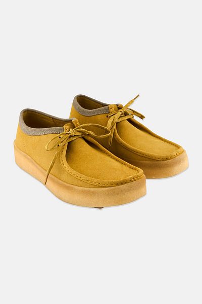CLARKS Men Wallabee Cup Standard Fit Lace Up Shoes, Amber Gold