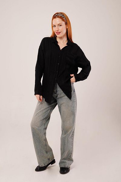Kokosh moda Cămașă neagră cu guler judecător cu detaliu de buzunar în dungi
