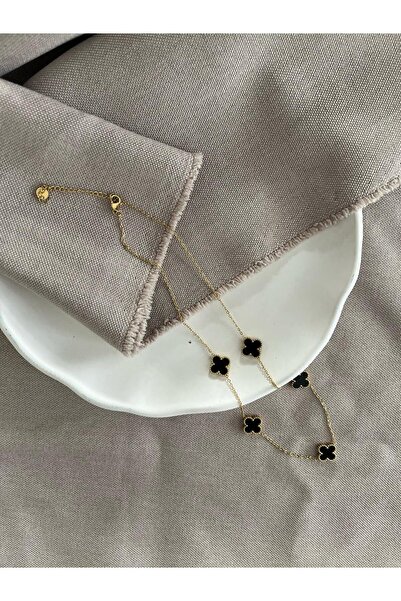 polimooi Gold Color Black Stone Clover Bracelet – Luck and Elegance