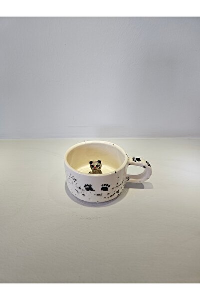 Soli Seramik Handmade Ceramic Mug, Special Design with Gray Cat Figure, Gift Ceramic Mug, White Mug with Cat
