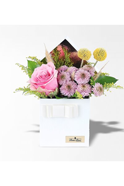 Rosebox Krem Kutuda Pembe Gül Ve Pembe Papatya Aranjmanı