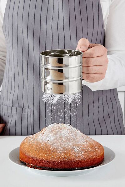 Binbirreyon Flour Sieve with Trigger Anti-Caking Sieve Stainless Steel 10,5cm Ra462