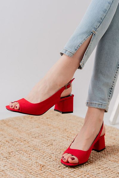 Hayalimdeki Ayakkabı Eriola Red Suede Detailed Low Heeled Women's Shoes