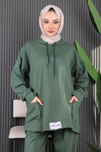 İmajButik Χακί κοστούμι Hijab με δύο κλωστές με ετικέτα στο μπροστινό μέρος