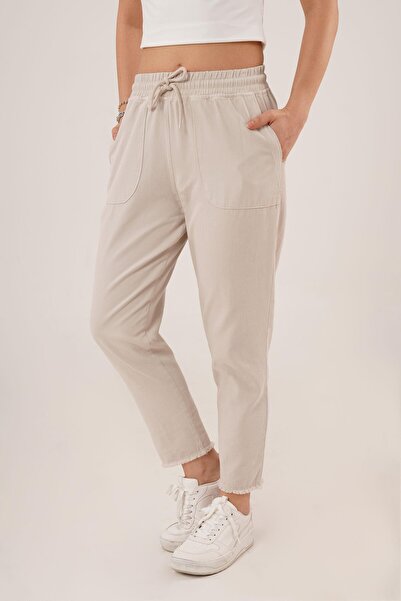 Hipo Trend Pantaloni bej cu buzunare cu detaliu de legare