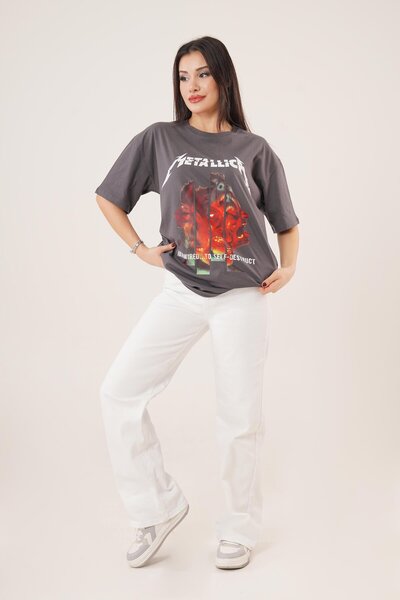Hipo Trend Πίσω και μπροστινό μπλουζάκι με στάμπα Metallica σε γκρι Basic