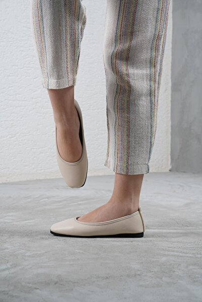 Beyond Women's Beige Leather Ballerinas - Casual, Low Heeled, Comfortable Byndmrj01
