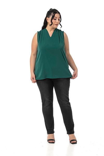 DISENTIS MODEST Plus Size Shoulder Pleat Detail V-Neck Sleeveless Emerald Green Blouse