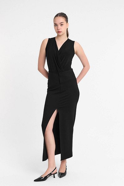 Laranor Slit Design Fleto Pocket Steel Knit Skirt Day & Night Elegance 25L8002