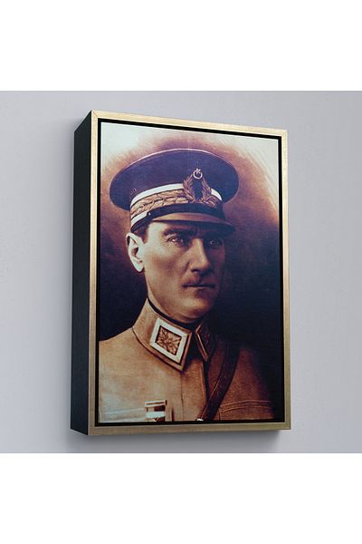 Harita Sepeti Портрет на Ататюрк с кафява рамка, правоъгълна декоративна картина върху платно с изображение на Мустафа Кемал Ататюрк
