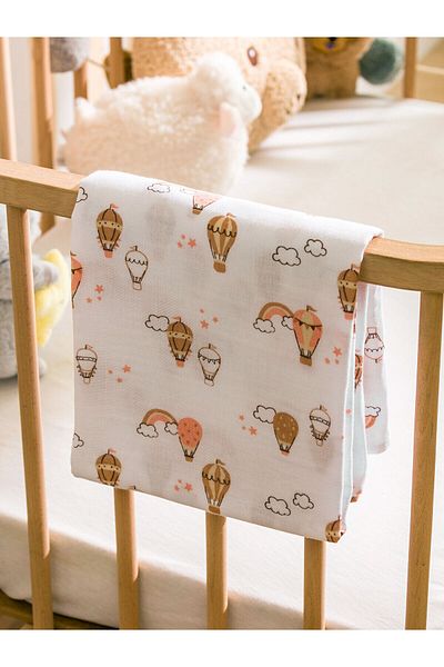 LC Waikiki Printed Baby Girl Blanket