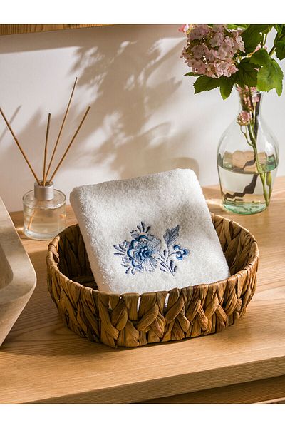 LC Waikiki Floral Embroidered Cotton Face Towel 50x80 Cm