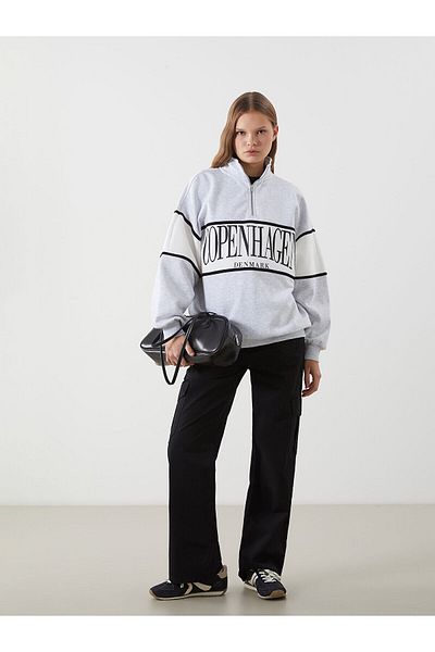 LC Waikiki Γυναικείο φούτερ με όρθιο γιακά Copenhagen με στάμπα Oversize